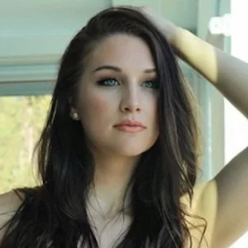 Stefani Somers Wiki